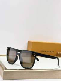 Picture of Louis Vuitton Sunglasses _SKUfw76323976fw